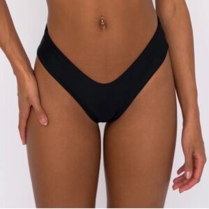 Skatie Mandi Bikini Bottom in Black size L